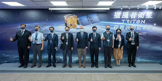 苗鐵精密與國家太空中心-合作製作獵風者衛星之推進實驗模組